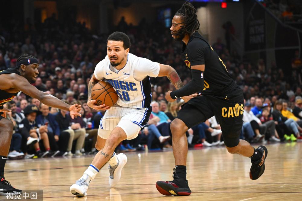 甲的年轻中 甲的年轻中