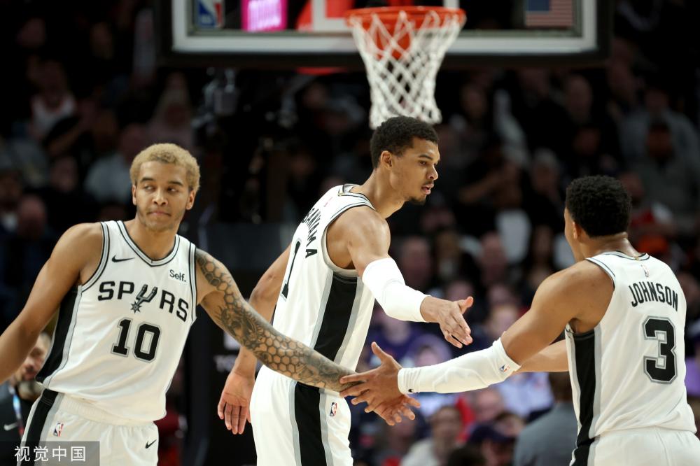 也曾逼近曼 也曾逼近曼